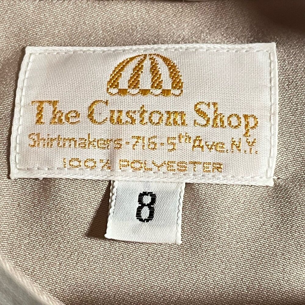 The Custom Shop Champagne Blouse Long Sleeve Pleated Front Mock Collar Size 8 - Picture 8 of 8